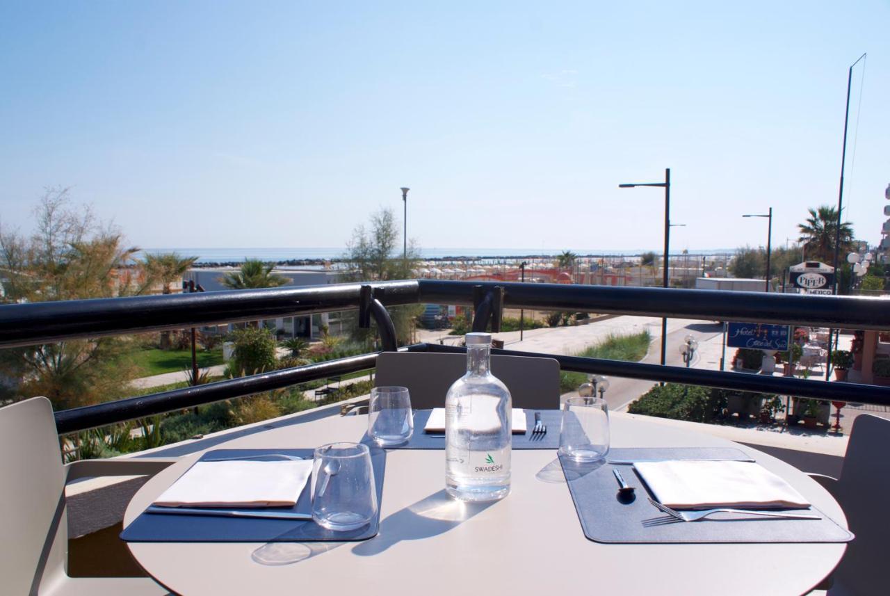 Hotel Palazzo Caveja Rimini Exterior photo