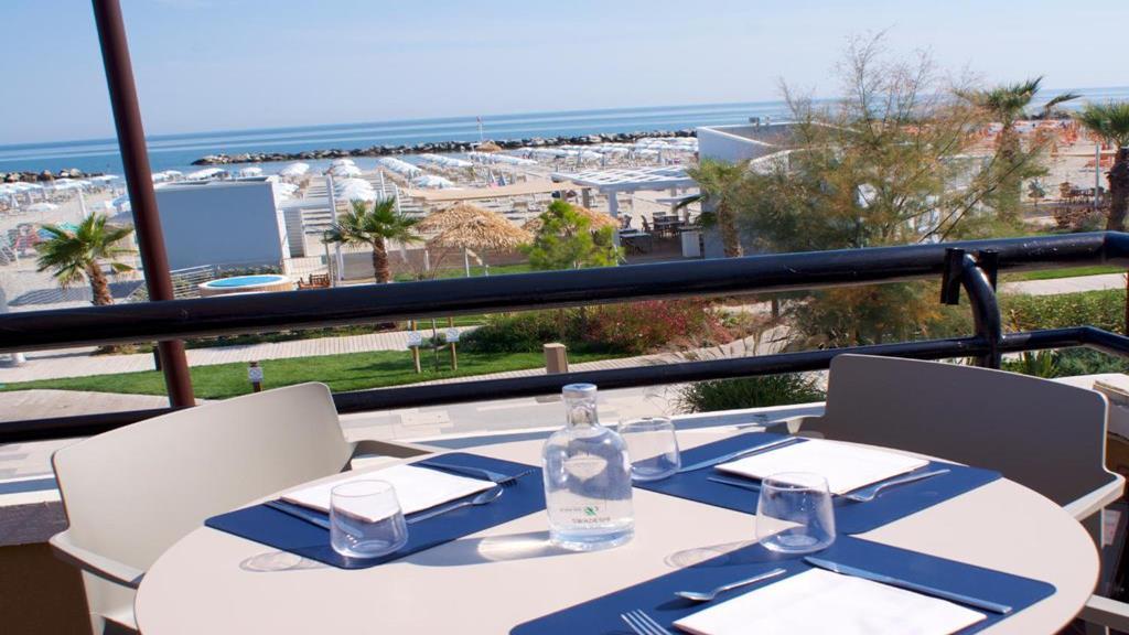 Hotel Palazzo Caveja Rimini Exterior photo